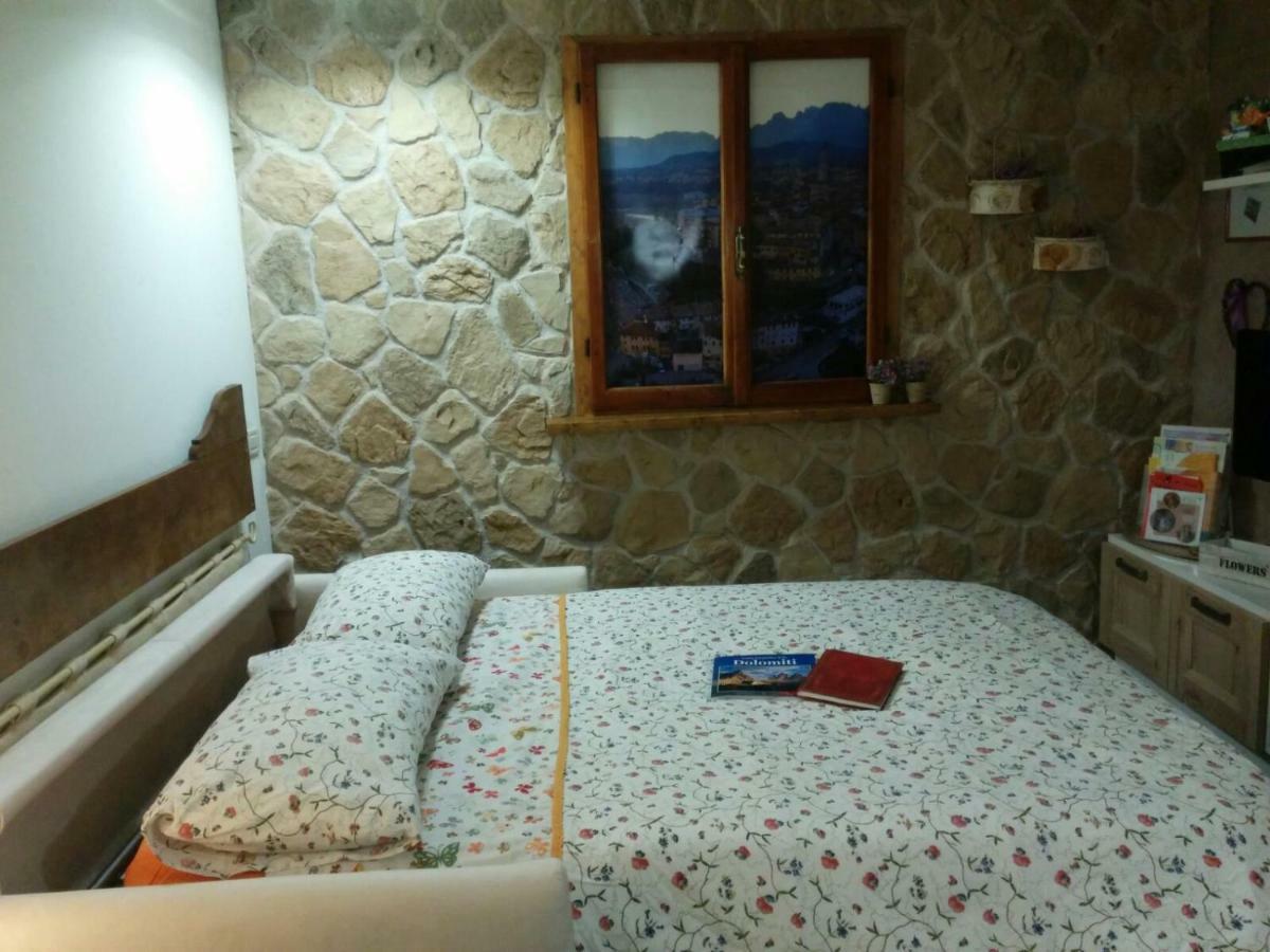 Casetta Next To The Creek Dino Buzzati Μπελούνο Εξωτερικό φωτογραφία